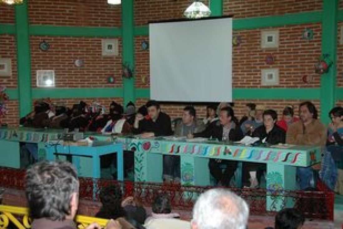 Continúa en el CIDECI (San Cristóbal de las Casas) el Primer Festival Mundial de la Digna Rabia. La CGT ha participado en la mesa “Otro Mundo, Otra Política”.