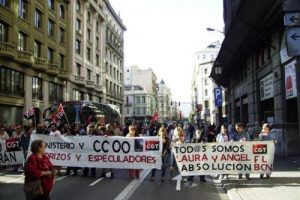 Barcelona :  Más de 100 compañeras y compañeros se solidarizan con Ángel y Laura (5/10/10)