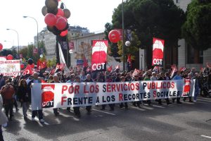 Miles de manifiestantes en Madrid con la CGT en defensa de los servicios públicos