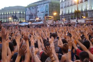 Celebración multitudinaria del aniversario del 15M madrileño en la Puerta del Sol