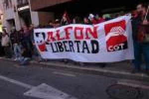 400 Personas se manifiestan en Valencia por la libertad del compañero Alfonso.