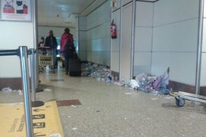 Comunicado de apoyo y solidaridad con los/las trabajadores/as de limpieza del aeropuerto de Barajas.