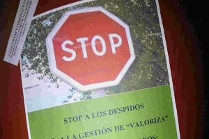 Comienza la huelga indefinida de las limpiadoras del Hospital de la Arrixaca (Murcia)
