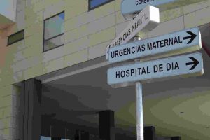 Huelga en el servicio de limpieza del Hospital de la Arrixaca (Murcia)