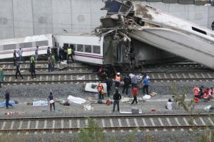 Accidente ferroviario de Santiago: ¿Quiénes son los verdaderos responsables?