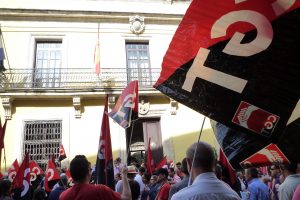 La plantilla del Ayuntamiento de Jerez respalda en asamblea el acuerdo del convenio colectivo