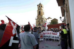 La sección sindical de CGT del ayuntamiento de Los Barrios denuncia al consistorio por riesgos laborales.
