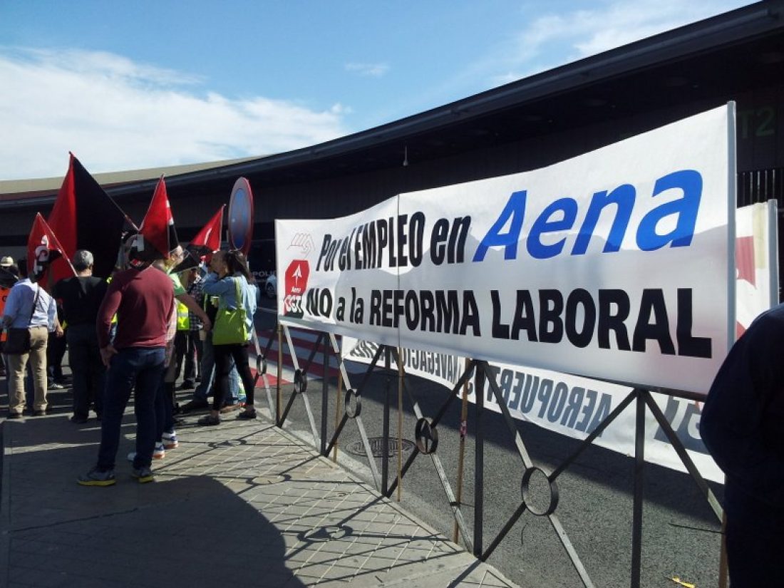 Primera protesta en el Adolfo Suárez, contra la Privatización de Aena