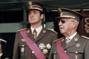 ¿Jaque al rey…? Y ahora que Franco ha muerto… ¿Quién va designar el nuevo Rey?