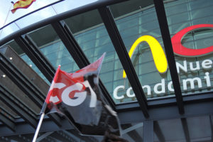 CGT Murcia gana el juicio a McDonalds por despido discriminatorio a una compañera