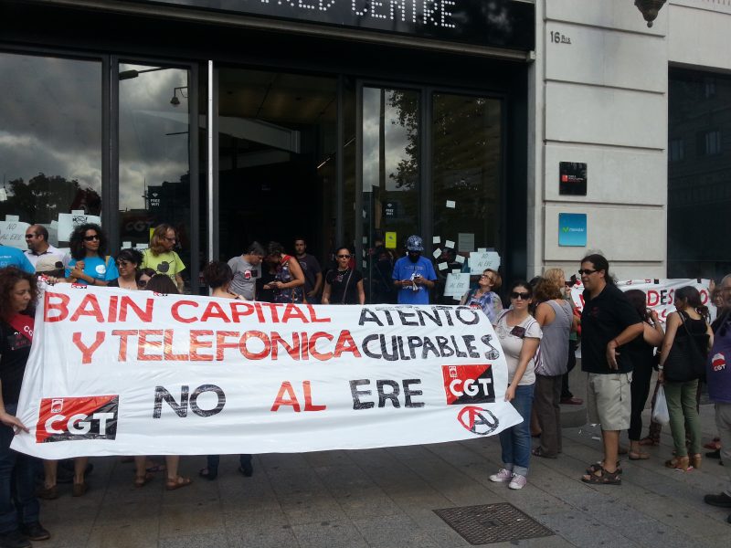 [Fotos]: Concentración en Barcelona contra el ERE de Atento - Imagen-4