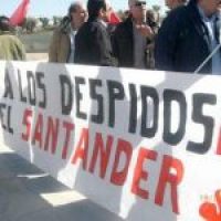El Banco Santander despide a 157 trabajadores de su servicio de Activación de Tarjetas