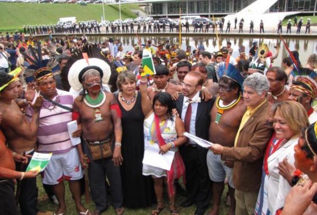 Apoyo de la CGT a las justas luchas y al Manifiesto en solidaridad internacional con los pueblos indígenas de Brasil