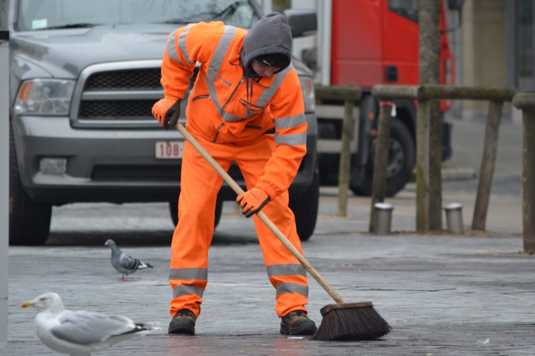 CGT exige salarios dignos para el colectivo de trabajadoras de limpieza y mantenimiento