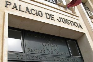 CGT Región murciana gana la demanda por derechos fundamentales al Consejo de Gobierno de la Región de Murcia
