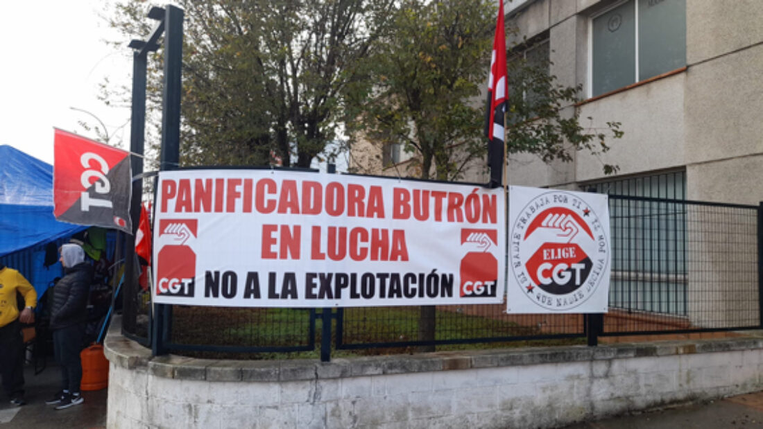 CGT muestra su solidaridad con la huelga indefinida de la plantilla de la Panificadora Butrón, en Chiclana de la Frontera (Cádiz)