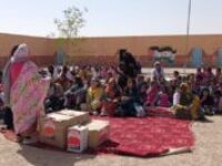 Delegación de CGT visita los Campamentos Saharauis de Tindouf con el proyecto «Mujeres y baberos»