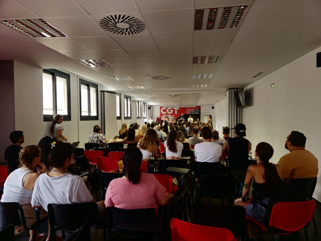 Desconvocada, tras 97 días, la huelga indefinida de las trabajadoras de H&M en Barcelona.