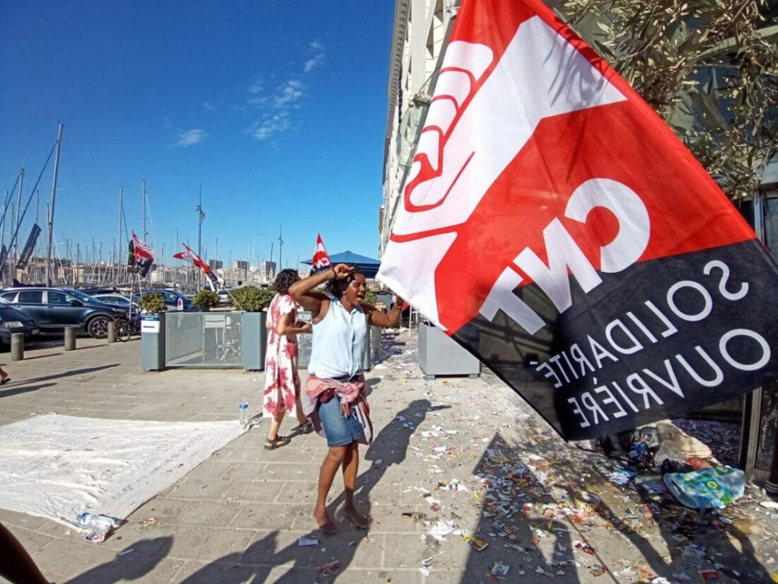 Las camareras de piso del Radisson Blu Hotel (Marseille Vieux Port) cumplen dos meses de huelga indefinida en lucha por la mejora de sus condiciones laborales y salariales.