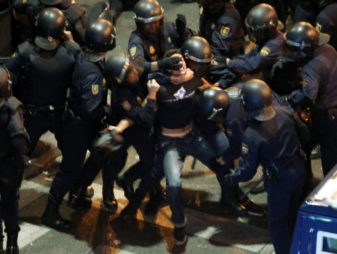 CGT se solidariza con las personas encausadas en la acción Rodea el Congreso del 25 de septiembre de 2012.