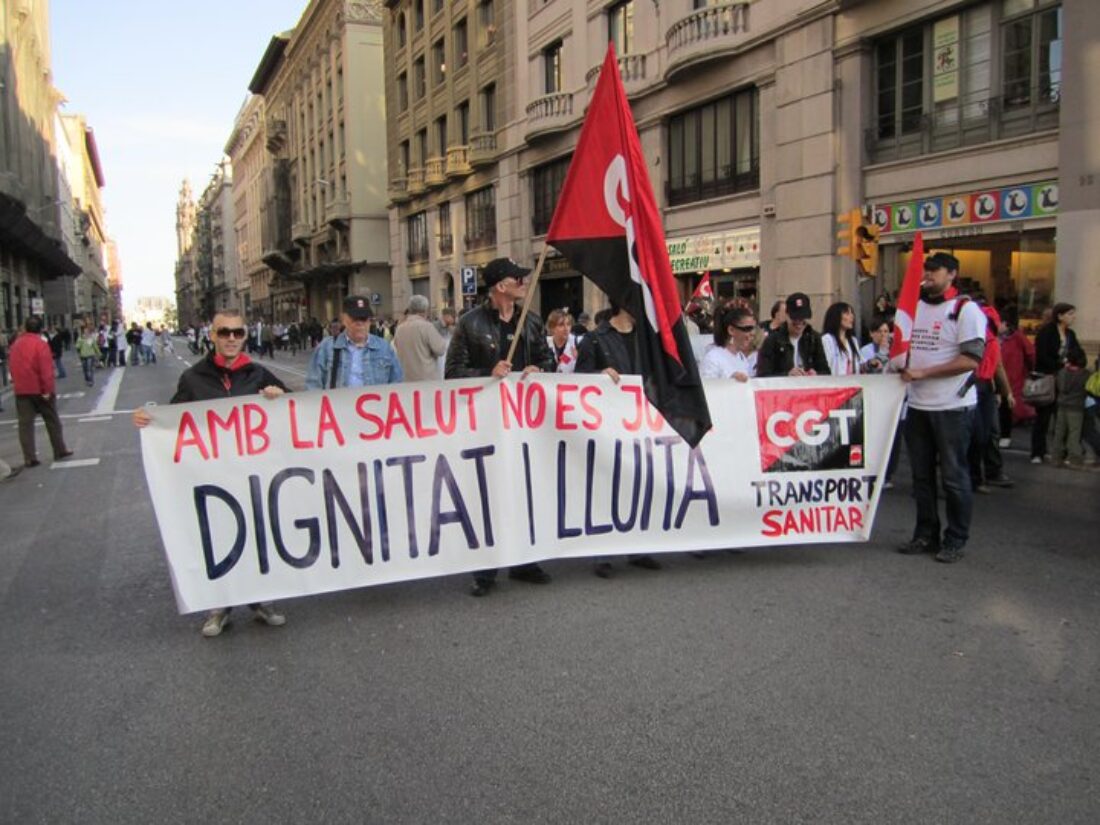 Acampada indefinida de lxs trabajadorxs de Ambulancias Condal