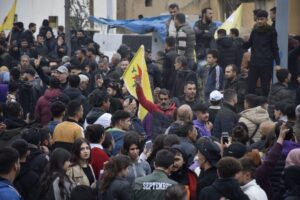 CGT celebra la caída del dictador Bachar El Asad y expresa su compromiso con la defensa de la Administración Autónoma del Norte y el Este de Siria surgida de las raíces de la revolución de Rojava.