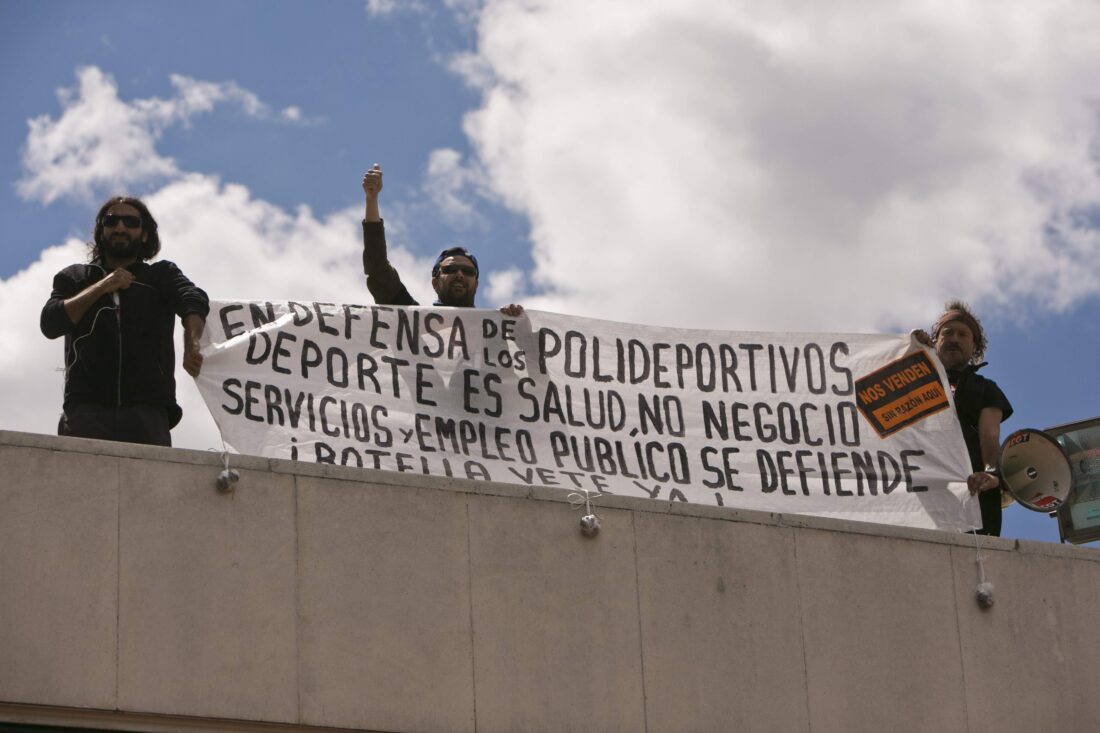 La Sección Sindical de la CGT en el Ayuntamiento de Madrid llevó a cabo dos acciones entre la noche del 30 de mayo y la mañana del 31